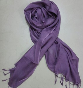 Bufanda Ligera y Ecológica de Viscosa, Estilo Largo, para Verano, Diseño Liso Teñido con Hilo - Product Image 4