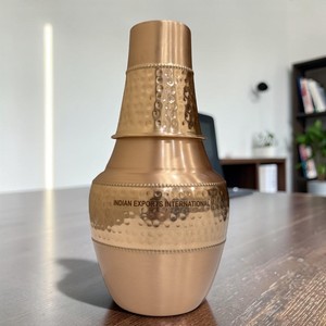 ชุดโถน้ำทองแดงช่างฝีมือ (ทองแดงบริสุทธิ์ที่ผ่านการรับรอง) - Product Image 1