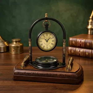 Horloge de bureau nautique vintage personnalisée avec boussole, horloge en métal antique sur base en bois, gravure personnalisée, marine, bureau - Product Image 6