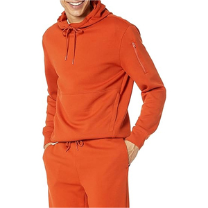 Ensemble de survêtement personnalisable en molleton épais pour homme, style sportif avec motif, comprenant un sweat à capuche et un pantalon de jogging de haute qualité, pour hommes et femmes - Product Image 1