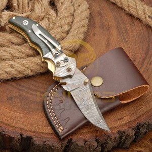 Cuchillo de Caza Plegable Premium OEM RB de Acero de Damasco con Mango de Palisandro, Empuñadura de Latón y Hoja de 7 Pulgadas para Camping - Product Image 2