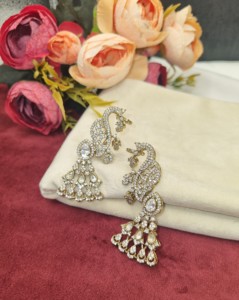 Pendientes Kundan Royal Peacock para mujer, ideales para bodas, recepciones, festivales y fiestas, joyería artificial de imitación, venta al por mayor. - Product Image 3