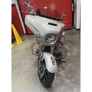 Motocicleta I-nd-ian Chieftain 2023 Usada, Color Plata Cuarzo Metálico, Edición Limitada PowerCruiser, en Venta - Product Image 2