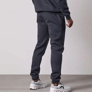 ชุดวอร์มผู้ชายแบบสวมใส่สบาย มีซิป แห้งเร็ว ระบายอากาศได้ดี ผลิตจากผ้า Tech Fleece รับผลิตแบบ OEM - Product Image 6