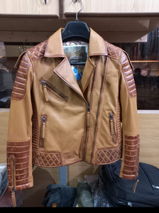 เสื้อแจ็คเก็ตหนังวินเทจสำหรับผู้ชาย ผลิตจากวัสดุรักษ์โลก พร้อมผ้าขนสัตว์/วิสโคส ซับในนุ่มสบาย ดีไซน์ทันสมัย ทรงพอดีตัว จากมณฑลมหาราษฎร์ - Product Image 4