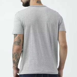 เสื้อยืดแขนสั้นสีเทาสำหรับผู้ชาย พิมพ์ลาย NYC City คอกลม ทรงลำลอง ใส่สบาย ผ้าฝ้ายเจอร์ซีย์ 100% ระบายอากาศได้ดี - Product Image 4