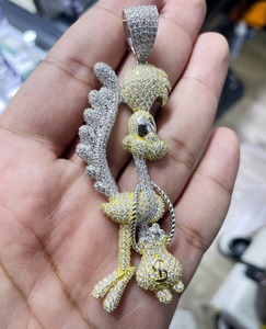 Colgante de Moissanita con Personaje de Dibujos Animados, Plata 925, Dos Tonos, con Incrustaciones de Circonitas, Encantadores Dijes con Temática de Dibujos Animados para Regalo de Cumpleaños, Joyería para Fiestas - Product Image 4