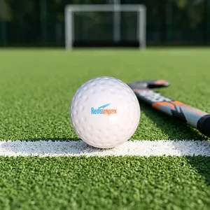 Ballon de hockey en PVC personnalisé avec surface alvéolée – Durable, léger – Idéal pour l'entraînement, les matchs, les exercices sur le terrain et les loisirs - Product Image 2