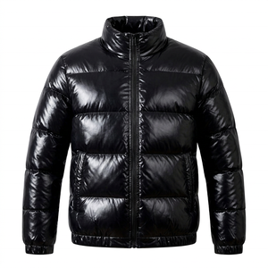 Blouson matelassé rouge à capuche pour homme, fermeture éclair, coupe-vent, manteau d'hiver décontracté, coupe ajustée, extérieur en polyester, longueur standard 2026 - Product Image 5