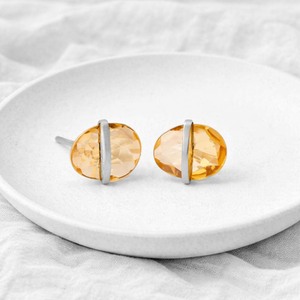 Citrine Quartz Earring - Center Bezel <b>Stud</b> Earring, Oval Shape Faceted Gemstone Earring For Women Minimalist November Birthstone - Product Image 3