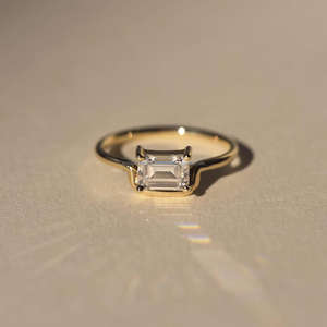 Anillo de Diamantes de Corte Esmeralda en Oro Amarillo Sólido de Lujo, Diseño Elegante, Anillo de Compromiso, Boda, Aniversario para Mujer, Joyería Fina - Product Image 3