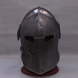 Casco Barbuta Medieval con Acabado Antiguo, Acero Suave, Visera Ajustable, Armadura Usable para Adultos, Disfraz de Caballero para Recreación Histórica - Product Image 3