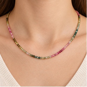 Collar de Piedras Naturales Facetadas de 2 mm, Delicado Collar de Cuentas Redondas para Mujer - Product Image 1