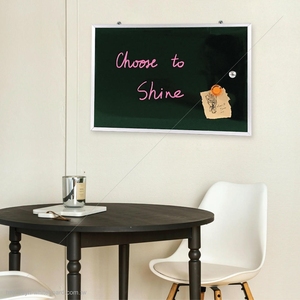 Pizarra Magnética Personalizable con Marco de Aluminio y Superficie para Escribir, Disponible en Negro y Verde - Product Image 6