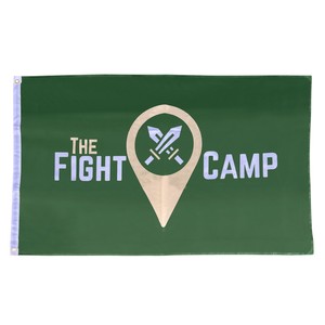 Drapeau rectangulaire personnalisé en polyester imprimé, durable et portable, avec mât en acrylique, pour usage promotionnel - Product Image 2