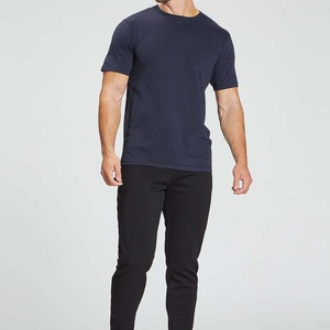 Camiseta de Manga Corta para Hombre, Corte Ajustado, Cuello Redondo, Color Azul Marino Sólido, Algodón Jersey, Ropa Casual, Tejido Transpirable - Product Image 1