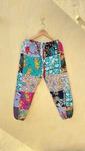 กางเกงฮาเร็มผ้าฝ้ายทำมือสไตล์โบโฮลายดอกไม้แบบอินเดียโบราณจาก JAIF TEXTILES เอวกลาง เหมาะสำหรับฤดูร้อน มีกระเป๋าข้าง ปิดด้วยเชือกผูก - Product Image 4