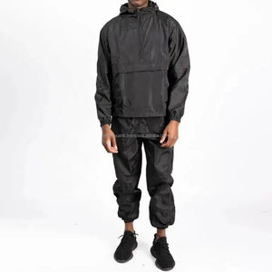 Ensemble de survêtement pour homme en nylon personnalisé avec coupe-vent et short, ensemble 2 pièces de haute qualité - Product Image 5