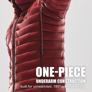 Veste matelassée longue personnalisable pour homme avec capuche, fermeture éclair avant sécurisée et services de personnalisation de la marque - Product Image 4