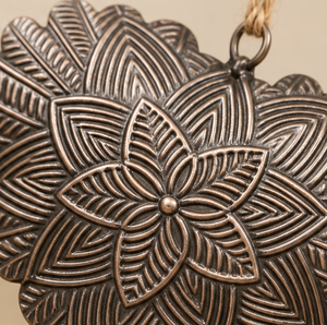 AK Laiton Haute Qualité Métal Coeur Forme De Noël Décor Suspendu Avec Antique Fini Pour Hôtel Décor/Arbre De Noël Décor - Product Image 4