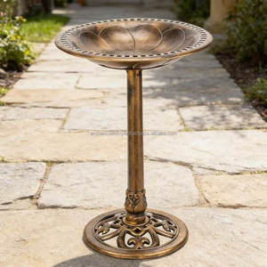 Bain d'oiseaux en métal de qualité supérieure, décoratif pour jardin extérieur, sur piédestal, durable, finition résistante à la rouille, pour l'aménagement paysager de jardin. - Product Image 6