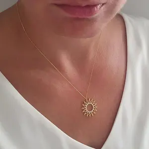 Collar con Colgante de Sol de Moissanita de Lujo, Plata de Ley 925, Chapado en Oro, Cadena Ajustable, Joyería Fina para Mujer, 4 g, Tishya - Product Image 2