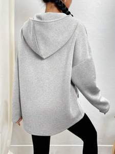 Sudadera de forro polar extragrande con capucha para mujer, manga larga, hombros caídos, cuello tipo embudo, gris liso, transpirable, con logotipo personalizado, al por mayor - Product Image 2