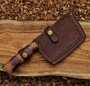 Cuchillo de carnicero nórdico hecho a mano de acero al carbono con mango de resina de panal de abeja, espiga completa, ambidiestro - Product Image 6