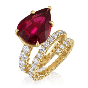 Luxury Women's 18K <b>Gold</b> <b>Cocktail</b> <b>Ring</b> With Pear Shape Ruby And Round Brilliant Cut Diamond Prong Mount - Product Image 2