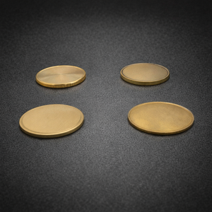 Monedas de Latón Forjado Premium Personalizadas con Temática de Letras, Recuerdos de Amor/Moda/Folk Art, Regalos, Técnica de Estampado, Troquelado - Product Image 1