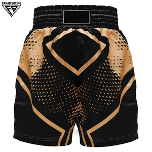 Ensemble de vêtements de boxe en gros sous marque privée, impression par sublimation, tenue de combat pour hommes, short de boxe et débardeur personnalisés en satin - Product Image 5