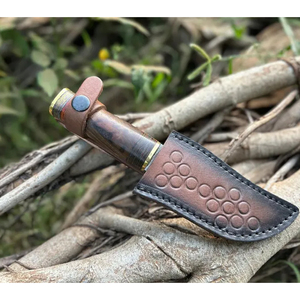 Couteau artisanal en acier Damas avec manche en bois et en acier, étui en cuir, couteau d'extérieur et de camping - Product Image 5