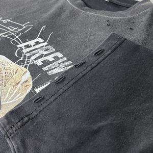 T-shirt graphique oversize pour homme, imprimé vintage vieilli, style streetwear décontracté, coupe ample, manches courtes - Product Image 4