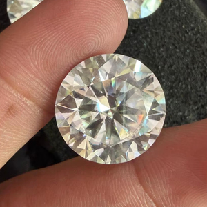 Gema de diamante moissanita de forma redonda, hermosa para la elaboración de joyería - Product Image 1