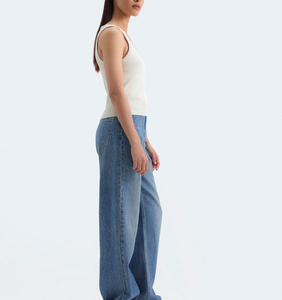 Camiseta sin mangas con cuello en V de encaje blanco para mujer, ropa informal elegante de alta calidad, camiseta sin mangas de talla grande para mujer - Product Image 4