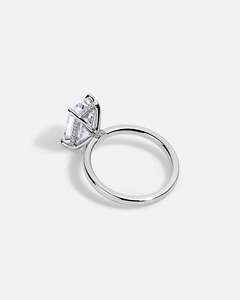 Bagues de fiançailles unisexes de luxe en or 14 carats avec diamant de laboratoire taille émeraude serti à griffes, certifié IGI, HPHT CVD, créé en laboratoire - Product Image 3