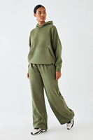 Ensemble de survêtement décontracté deux pièces pour femme, vert olive, avec sweat à capuche oversize et pantalon de jogging large, tenue de détente streetwear