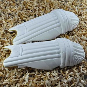 Almohadillas de Bateo de Cricket Personalizadas, Ligeras y de Alta Calidad para Clubes - Product Image 4