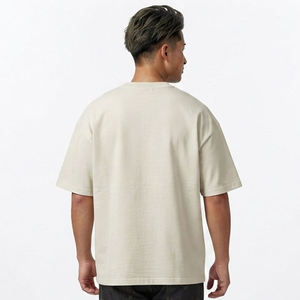 T-shirt homme oversize uni à manches courtes, col rond, en jersey de coton, style streetwear décontracté, très demandé. - Product Image 3