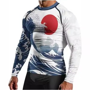 Grossistes de rashguards BJJ personnalisés en tissu polyester/spandex pour hommes, avec étiquette privée, rashguards respirants pour hommes - Product Image 5