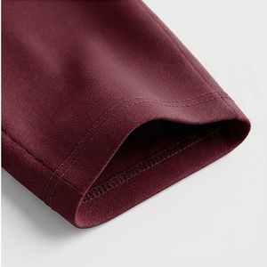 Ensemble de shorts sportifs 2 pièces pour femmes, t-shirt à manches courtes et shorts au-dessus du genou, imprimé géométrique, séchage rapide, col rond, coupe régulière - Product Image 6