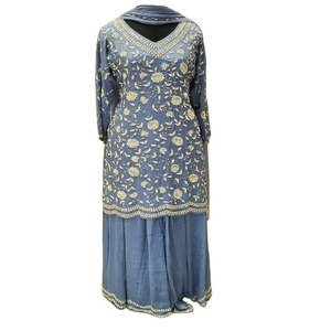 Dernier Designer Lourd Faux Georgette Broderie Séquence Travail Sharara Costume Par FabZone - Product Image 1
