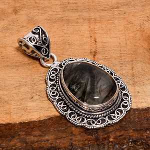 Pendentif en quartz rutile vert fait main, argent sterling 925, style bohème, bijou en pierre précieuse, cristal de guérison, cadeau pour elle - Product Image 3