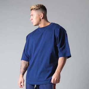 T-shirt en coton épais et lourd de haute qualité pour hommes, 240 g/m², uni, surdimensionné, imprimé sérigraphié, délavé à l'acide, vente en gros - Product Image 5