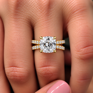 Anillo de Diamante Cultivado en Laboratorio con Corte Cojín, Oro Amarillo de 14K, Halo Oculto, Anillo de Tallo Dividido, 2.35 CTW DEF VVS, Certificado IGI, Anillo Nupcial ODM - Product Image 2
