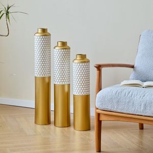 Set di Vasi in Metallo Bianco Stile Moderno, Decorazione da Pavimento con Forma a Goccia, 3 Pezzi, Splendida Decorazione per la Casa - Product Image 4