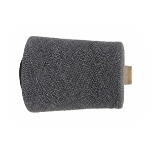 Hilo de poliéster 100% teñido en masa hilado en anillo 20/1 Ne gris medio, gran uniformidad, alta tenacidad, reciclable para pedidos al por mayor, tejido y confección. - Product Image 5