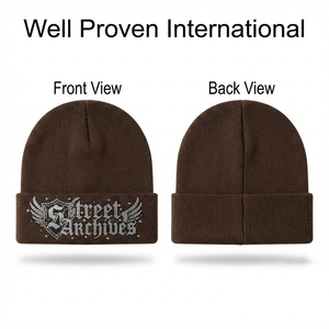 Gorro de Punto Acrílico Premium de 120 GSM con Puño Acanalado, Logotipo Personalizado con Transferencia Térmica Digital de Diamantes de Imitación, Gorro de Invierno Marrón Suave y Ajustable - Product Image 1