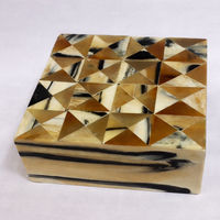Boîte à bijoux artisanale à finition lisse avec incrustation d'os à motif carré, boîte de rangement moderne personnalisée, organisateur de bijoux, cadeau de luxe