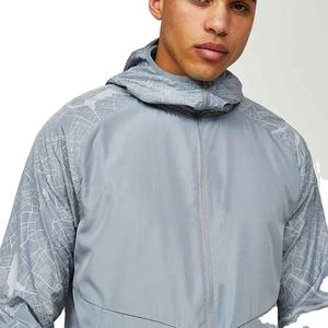 Cortavientos Fácil de Transportar, Ideal para Viajes y Actividades al Aire Libre, Cortavientos para Hombre - Product Image 6